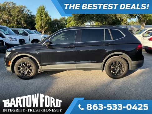 Used 2019 Volkswagen Tiguan SE w/ Panoramic Sunroof Package image 8
