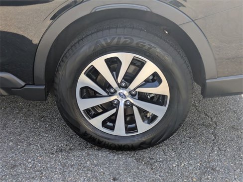 Used 2022 Subaru Outback Premium image 32