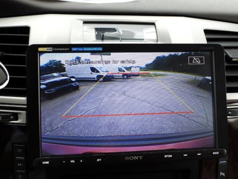 Used 2013 Cadillac Escalade Premium image 51