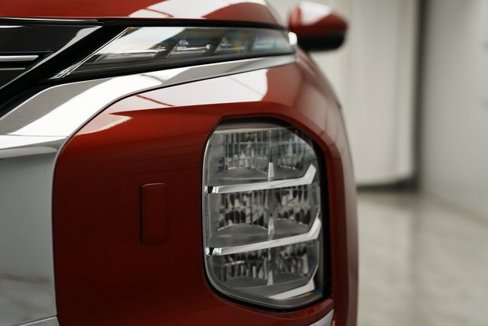 Used 2022 Mitsubishi Outlander SE image 16