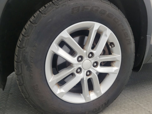 Used 2015 Kia Sorento LX image 31