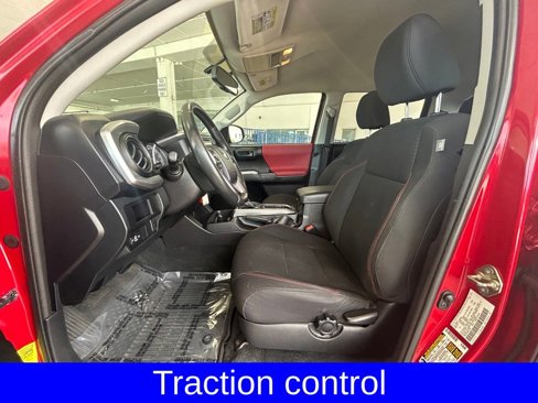 Used 2016 Toyota Tacoma SR5 image 9