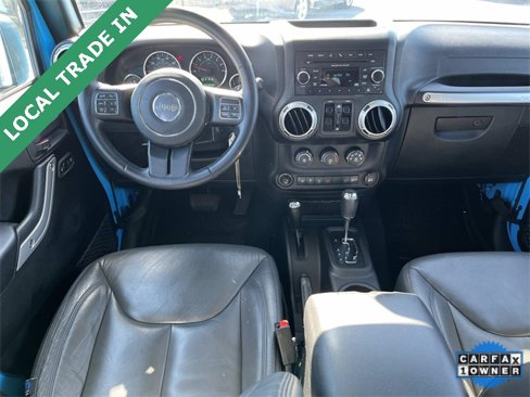 Used 2017 Jeep Wrangler Unlimited Sahara w/ Max Tow Package image 13