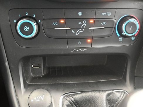 Used 2018 Ford Focus ST image 19