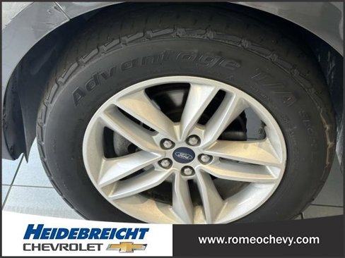 Used 2018 Ford Edge SEL w/ Equipment Group 201A image 8