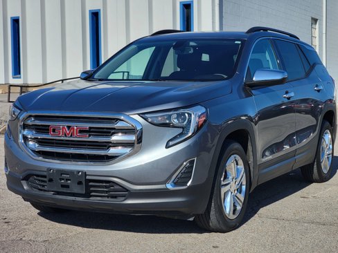 Used 2019 GMC Terrain SLE w/ Driver Convenience Package image 3