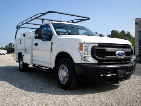 Used 2020 Ford F250 XL w/ Power Equipment Group image 2
