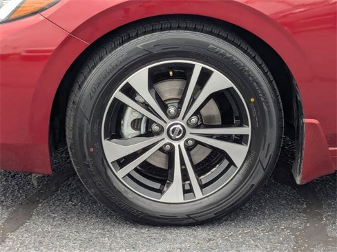 Used 2022 Nissan Sentra SV image 10