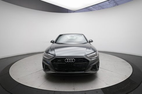 Used 2025 Audi A4 2.0T Premium image 11