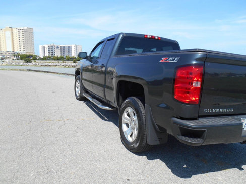 Used 2017 Chevrolet Silverado 1500 LT w/ All Star Edition image 2