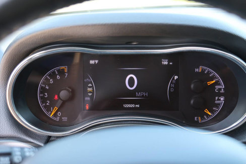 Used 2020 Jeep Grand Cherokee Limited w/ Luxury Group II image 16