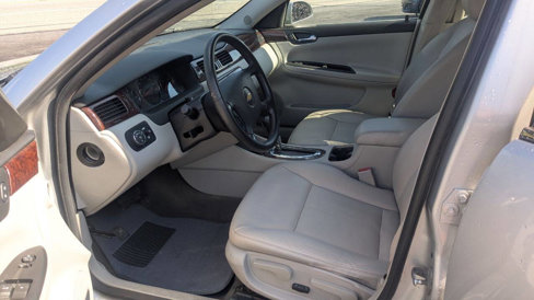 Used 2011 Chevrolet Impala LT w/ Luxury Edition Package image 35