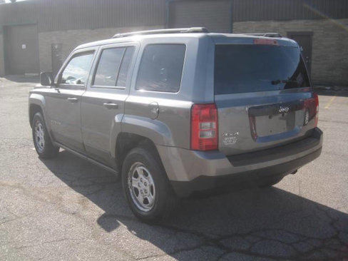 Used 2013 Jeep Patriot Sport image 7