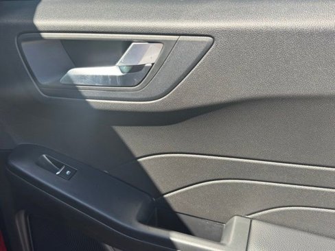 Used 2023 Ford Escape Platinum image 24