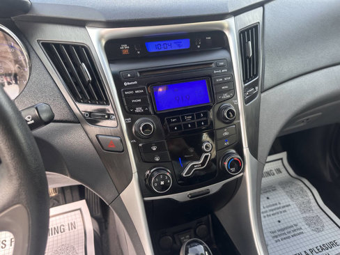 Used 2013 Hyundai Sonata GLS image 13