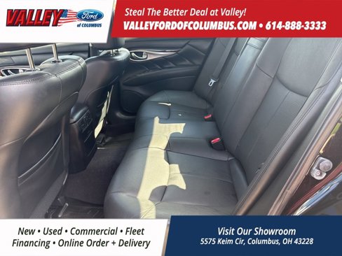 Used 2016 INFINITI Q70 3.7 w/ Technology Package image 34