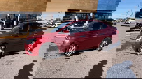 Used 2016 Nissan Sentra SV image 4