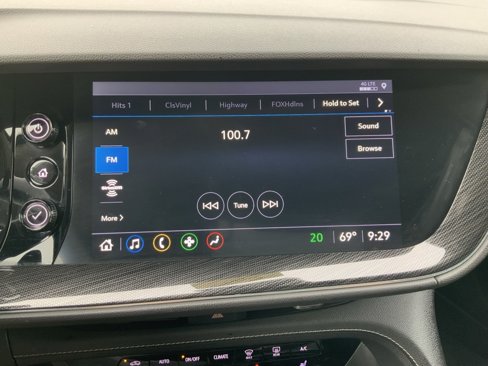 Used 2021 Buick Envision Preferred image 36