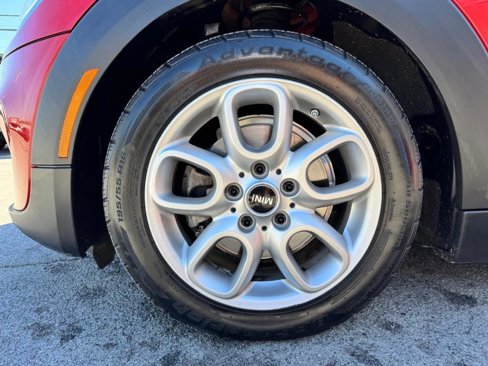 Used 2015 MINI Cooper 2-Door Hardtop image 9