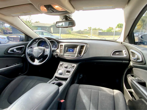 Used 2015 Chrysler 200 Limited w/ Convenience Group image 35