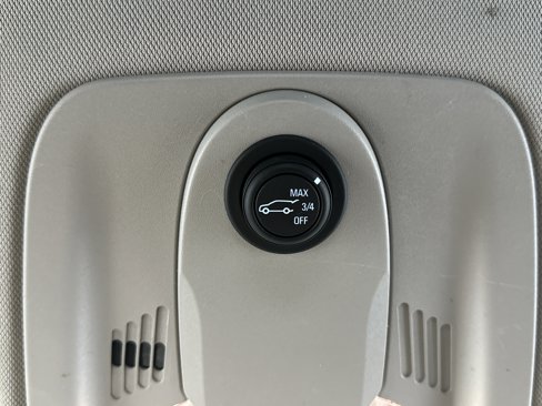 Used 2016 Chevrolet Equinox LT w/ Convenience Package image 31