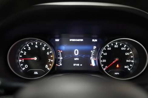 Used 2020 Jeep Compass Limited image 21