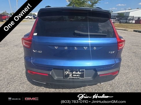 Used 2019 Volvo XC40 T5 R-Design image 3