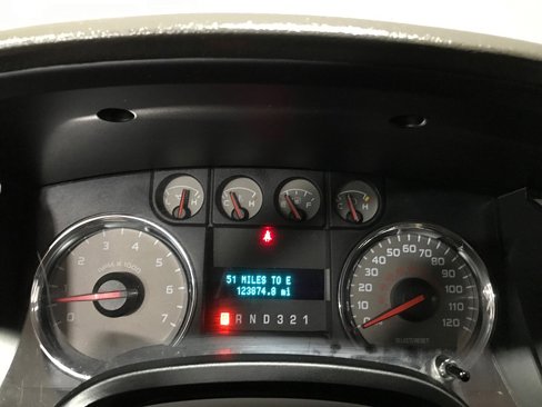 Used 2010 Ford F150 XLT image 21