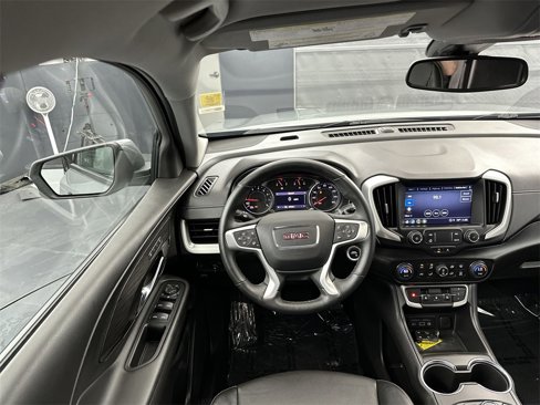 Used 2023 GMC Terrain SLT image 11