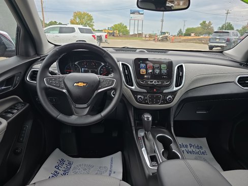 Used 2018 Chevrolet Equinox Premier image 19