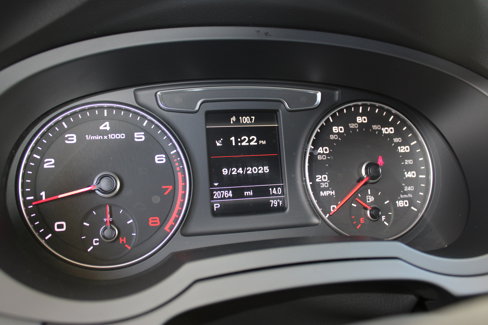 Used 2018 Audi Q3 2.0T Premium Plus image 22
