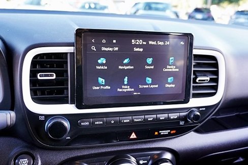 Certified 2024 Hyundai Venue Limited image 26