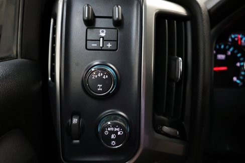 Used 2018 Chevrolet Silverado 3500 LT w/ LT Convenience Package image 15
