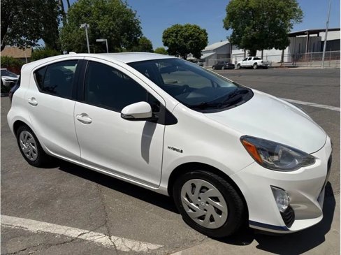 Used 2016 Toyota Prius C Two image 8