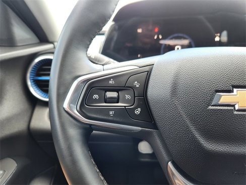 Used 2025 Chevrolet Trax LT w/ Driver Confidence Package image 22