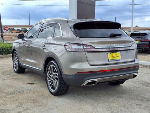 Used 2019 Lincoln Nautilus Reserve image 23