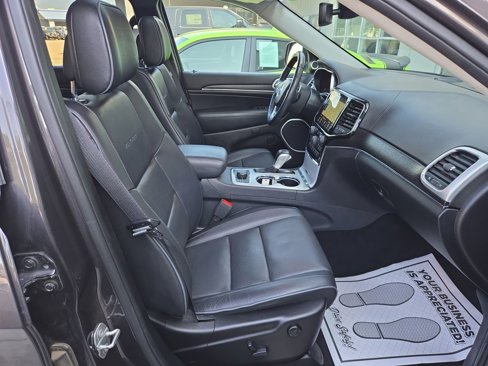 Certified 2020 Jeep Grand Cherokee Summit w/ Platinum Series Group image 17