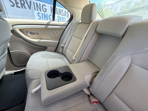 Used 2015 Ford Taurus SEL w/ Equipment Group 201A image 28