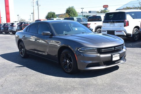 Used 2022 Dodge Charger SXT image 3