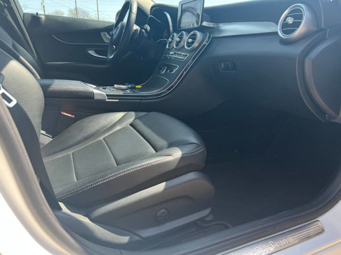 Used 2017 Mercedes-Benz C 300 4MATIC Sedan image 14