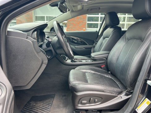Used 2015 Buick LaCrosse Leather image 12