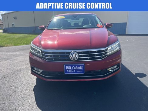 Used 2017 Volkswagen Passat 1.8T SEL Premium image 9