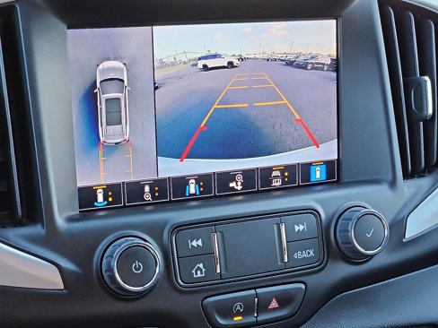 Certified 2022 GMC Terrain SLT w/ Infotainment Package II image 18