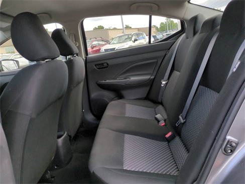 Used 2021 Nissan Versa S image 11