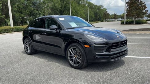 New 2025 Porsche Macan image 2