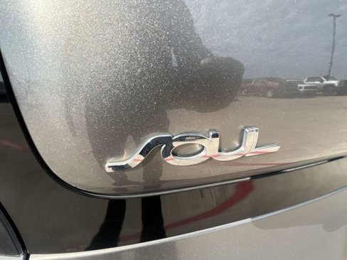 Used 2016 Kia Soul image 33