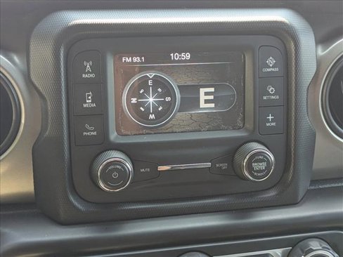 Used 2018 Jeep Wrangler Unlimited Sport S image 12