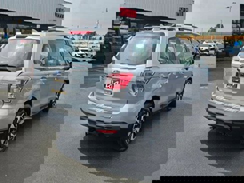Used 2018 Subaru Forester 2.5i w/ Alloy Wheel Package image 3