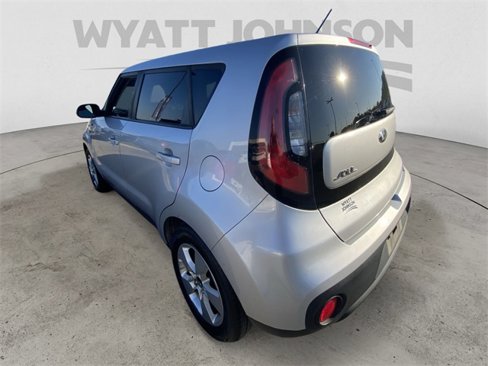 Used 2018 Kia Soul image 7