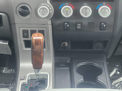 Used 2010 Toyota Tundra Limited image 18